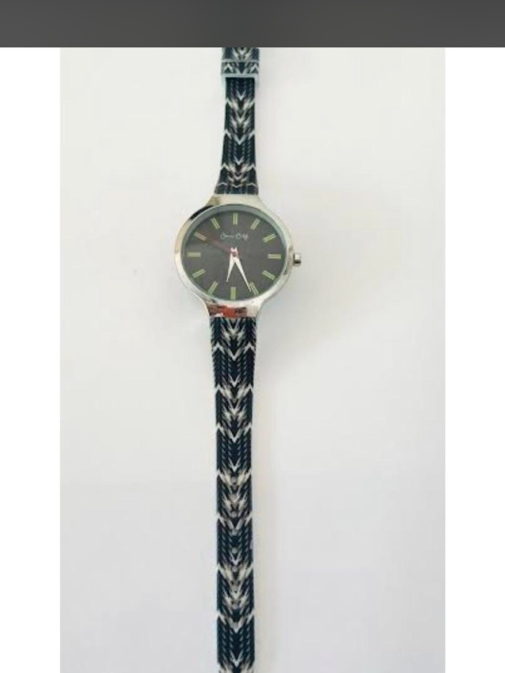 Stylish Black & White Patterned Strap Watch